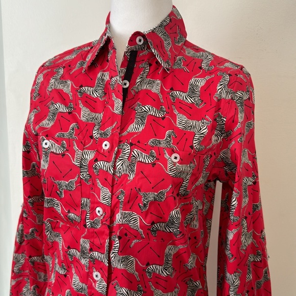 NWT Tizzie red with zebras button down blouse, Sz XS - Picture 3 of 14